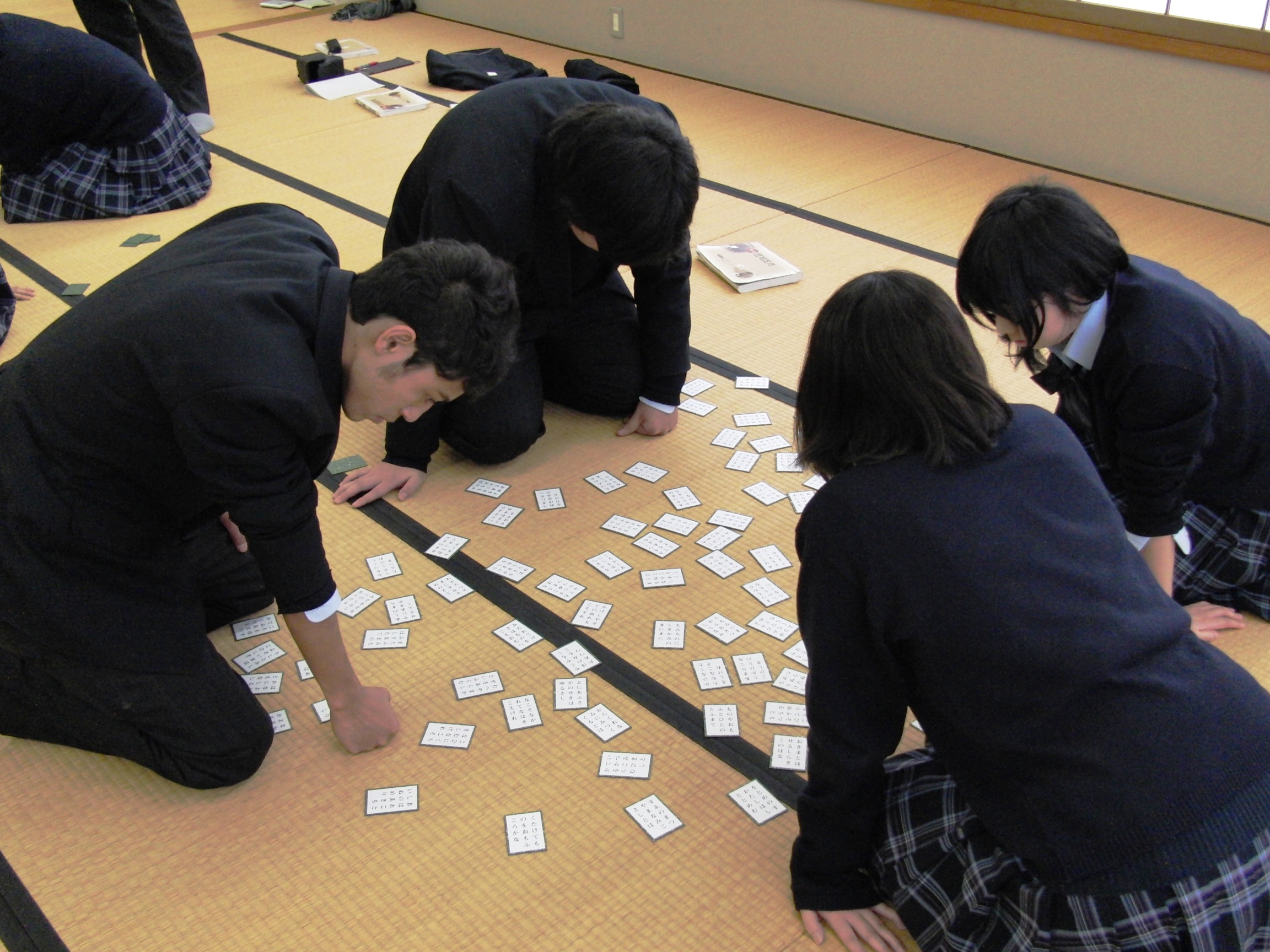 横浜学園高等学校画像